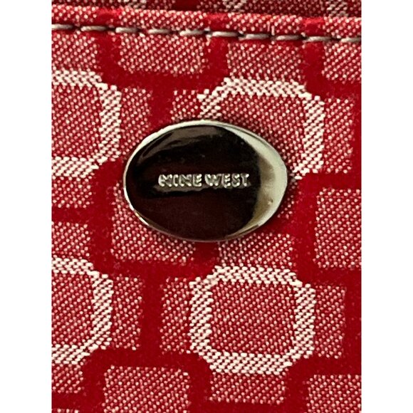 Set of 2 Vintage Nine West Makeup or Travel Pouches – Red Geometric & Black with - Picture 4 of 6